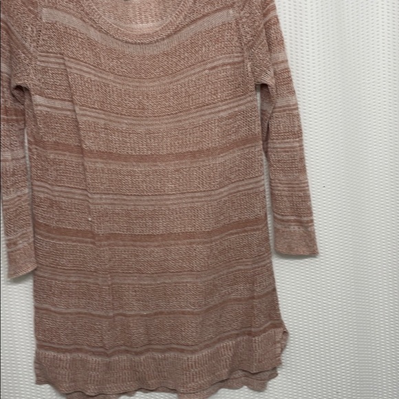 Tunic - Picture 2 of 4